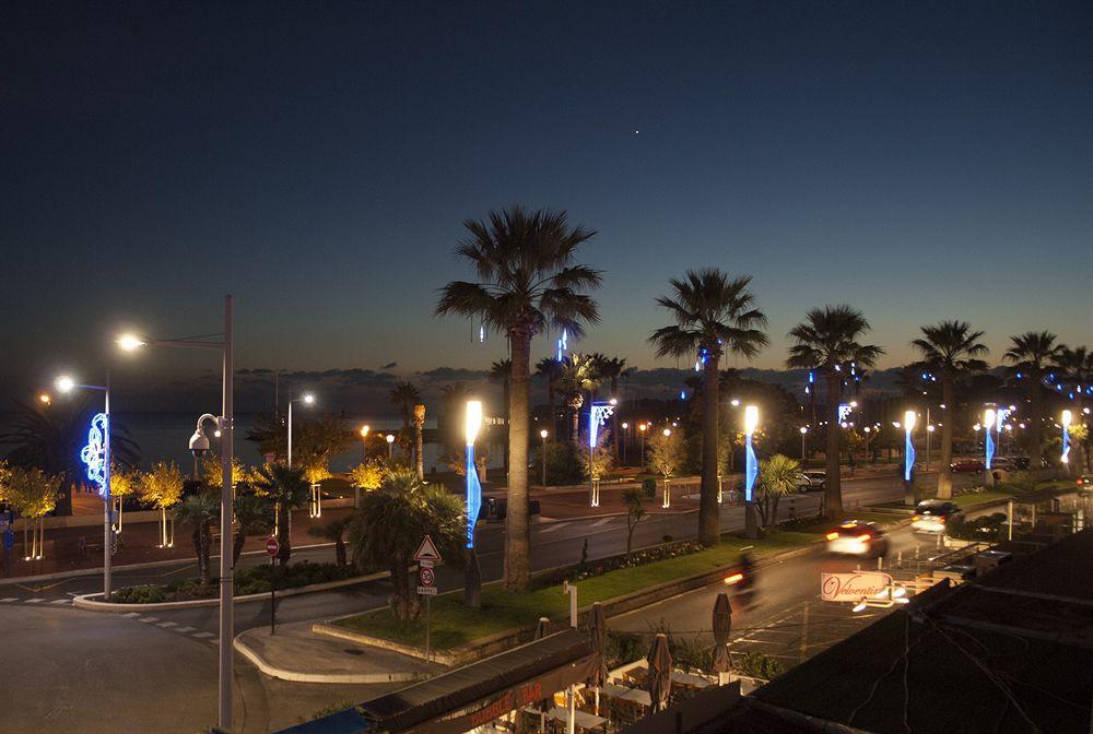 De La Baie Hotel 3*